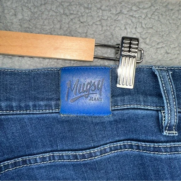 Mugsy Jeans Men's 36x30 Blue Kinzies Cotton Blend Straight Leg Distressed Denim - Picture 4 of 13